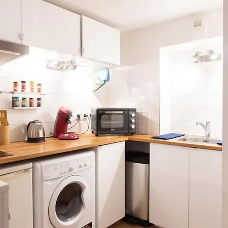 Design And Bright Apt Near Chatelet Paris